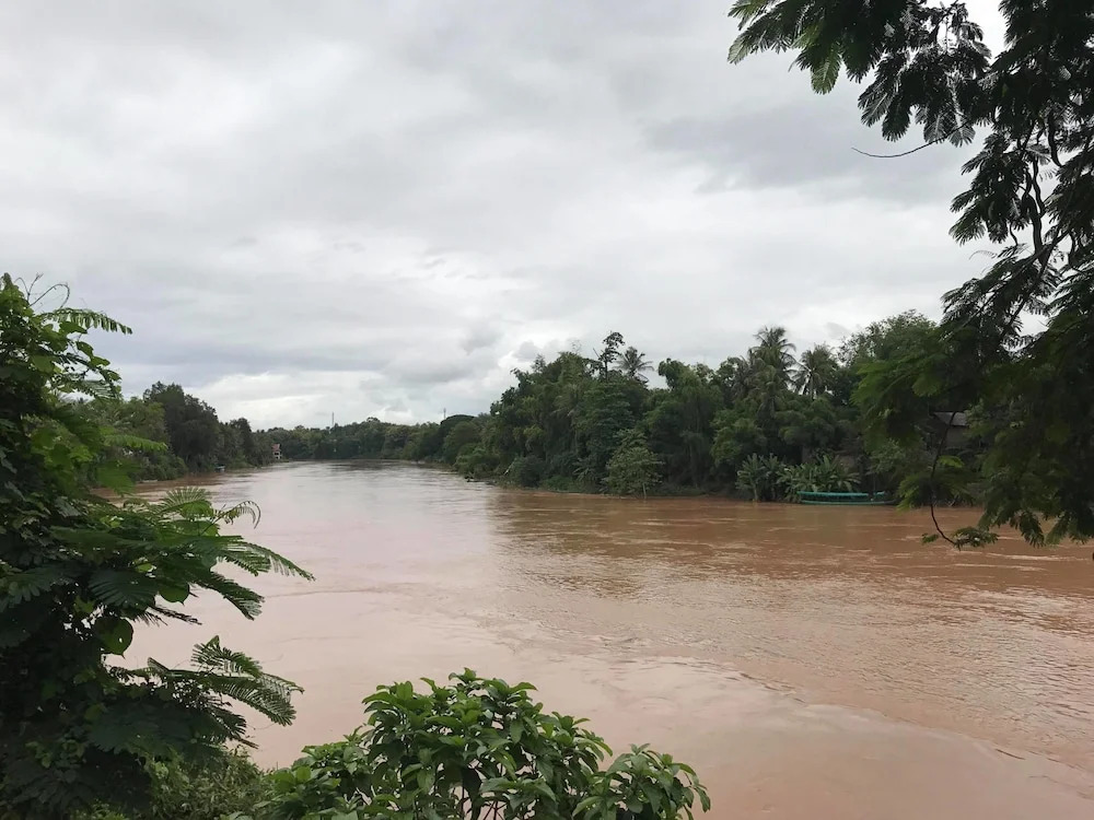 Luang Prabang Villa Sirikili River View