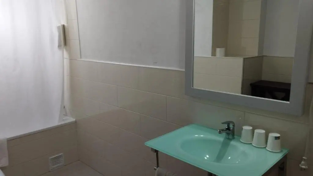 Hotel Raxa