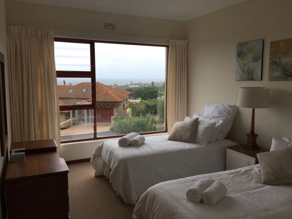 Hermanus Heights Villa