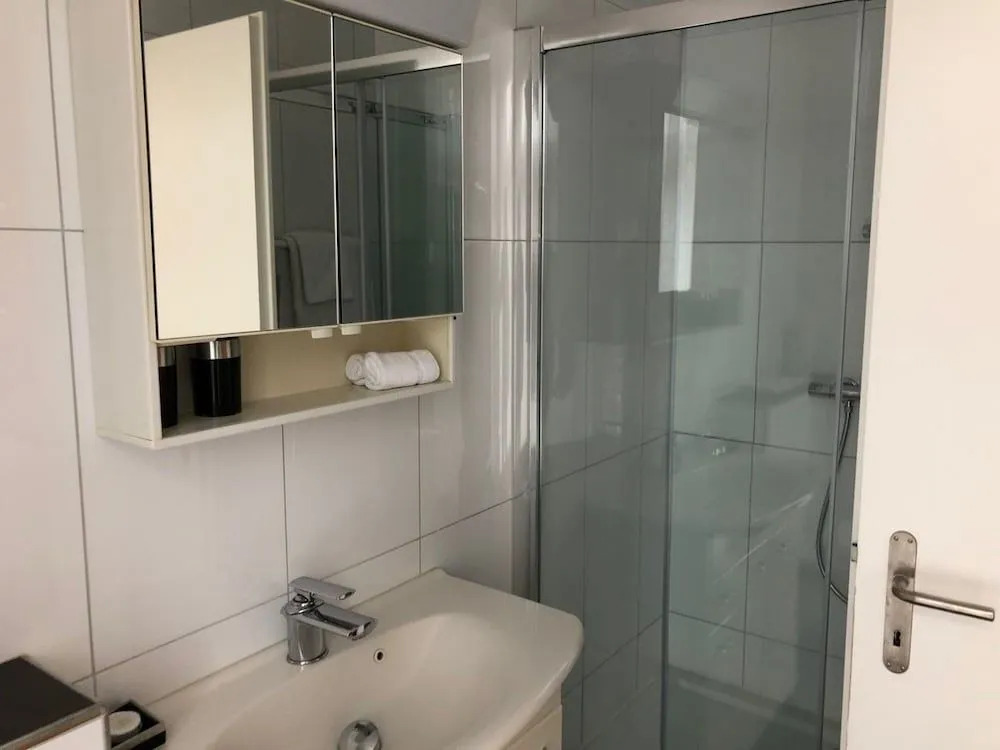 SASS APARTHOTEL