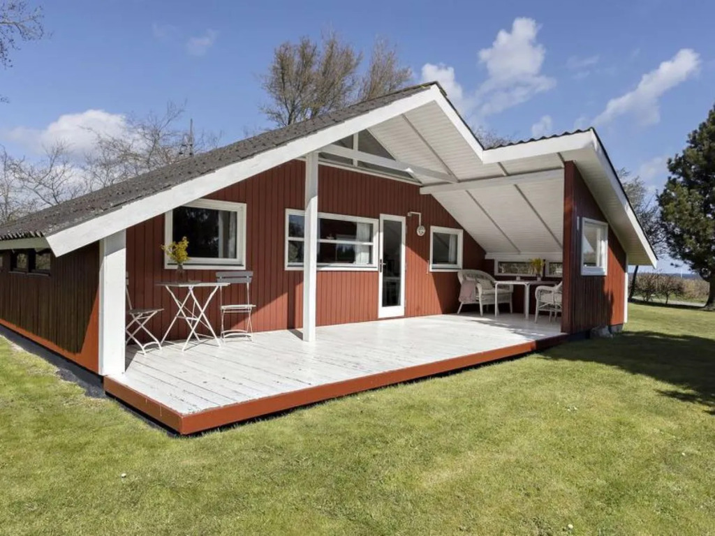 Holiday Home Guthki - 275m from the sea by Interhome