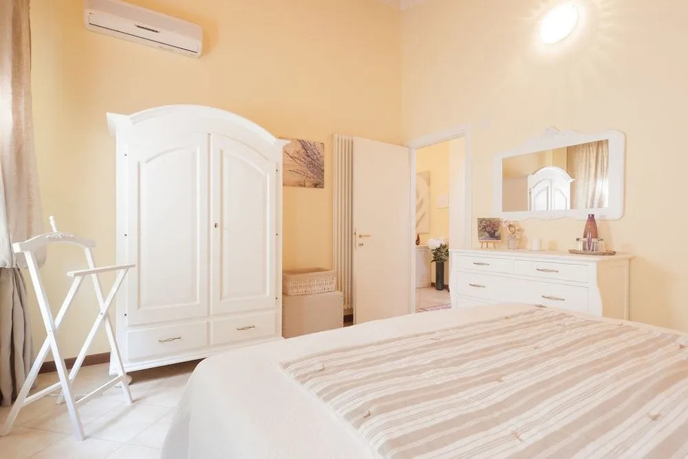 Nina Guest House