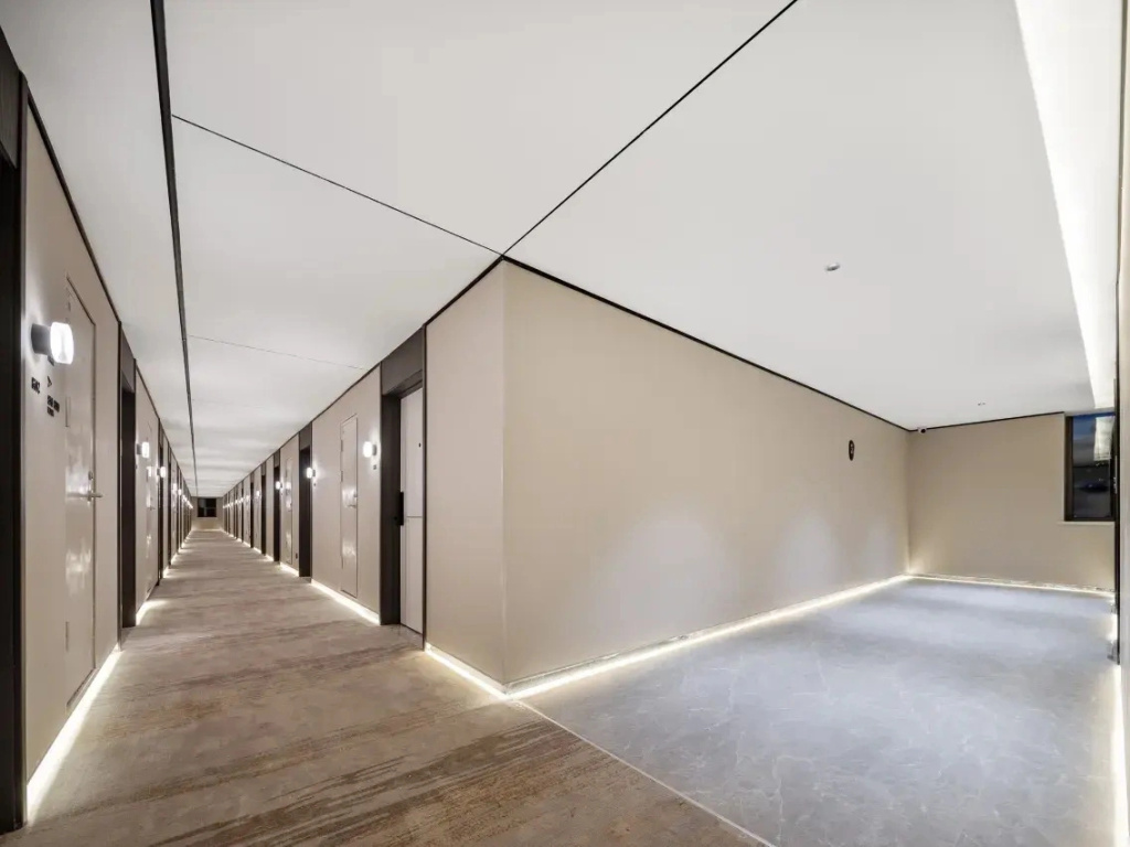 Отель Zhian Beijing Guomao Subway Station Jianwai Soho Store