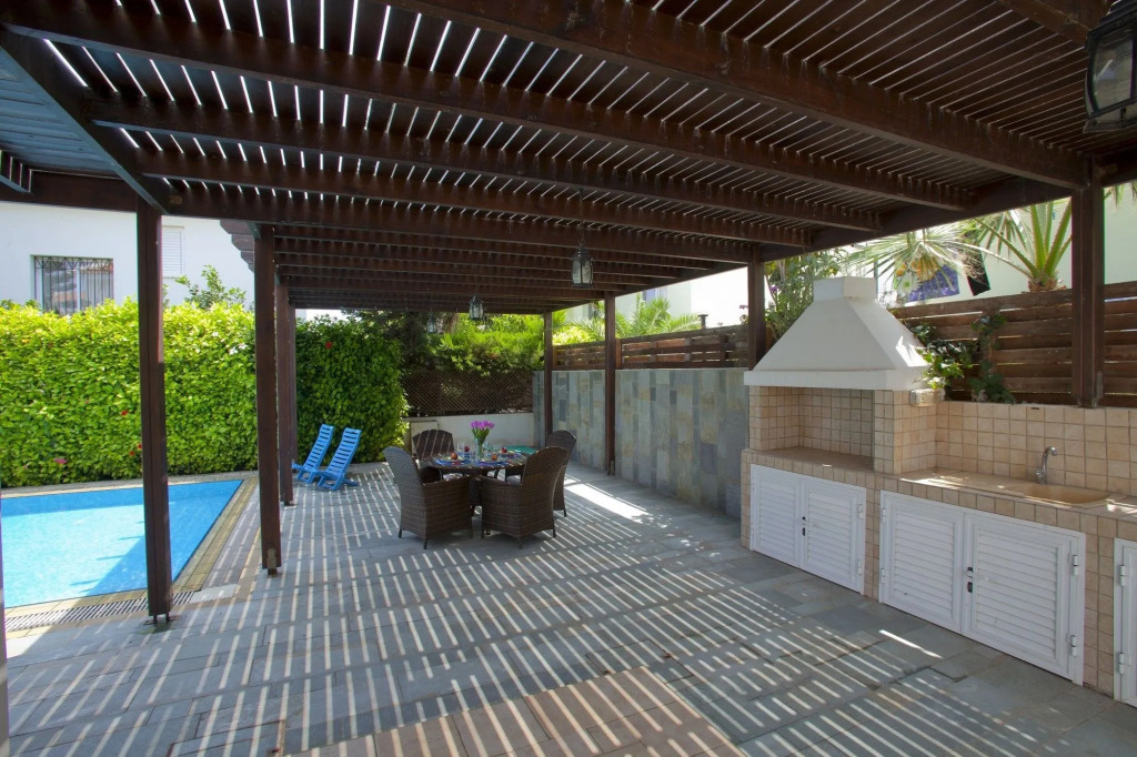 Villa Skyros