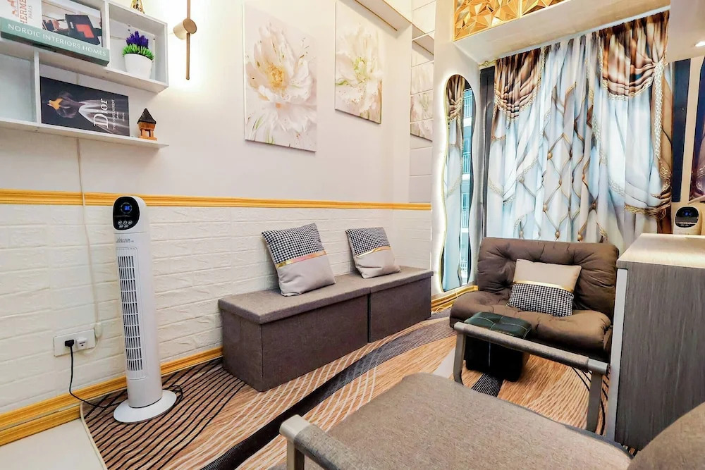Homey Condo by the Bay