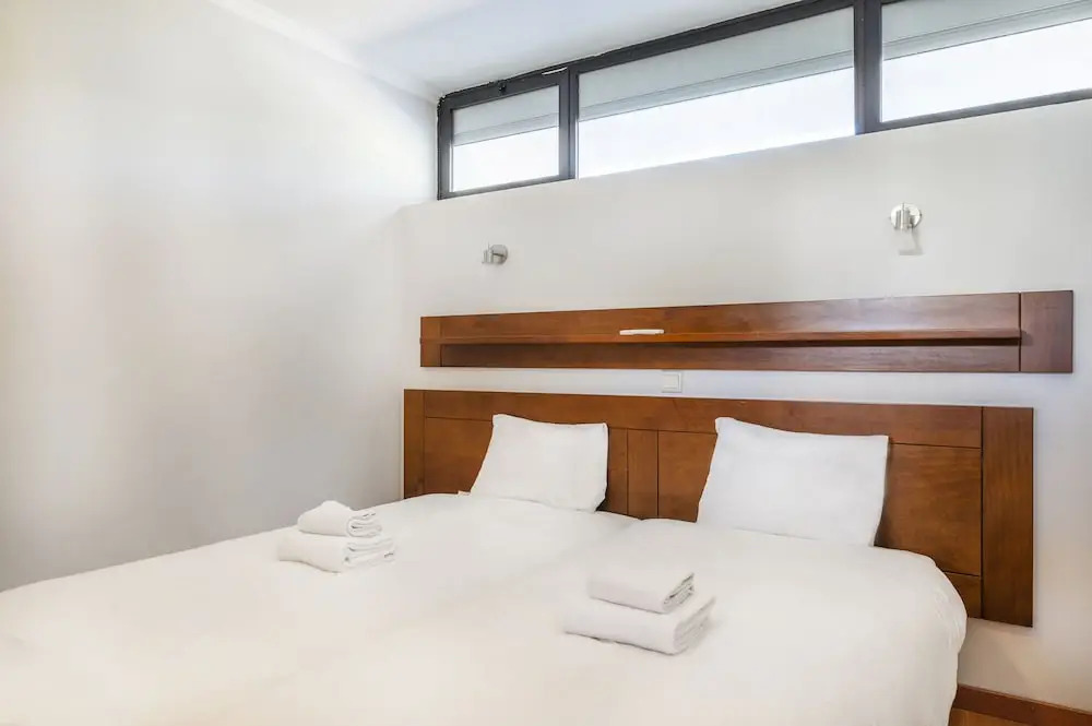 Pé do Lago 1 Bedroom Apartment with Pool