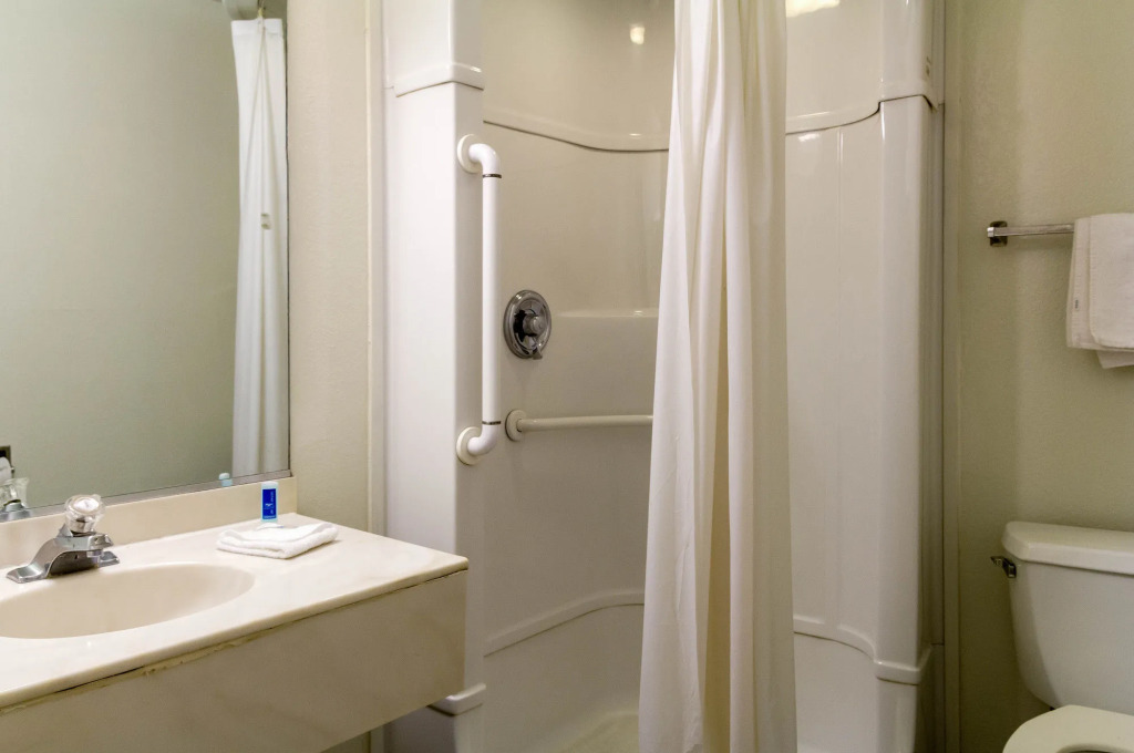 Express Inn Near Columbus Airport