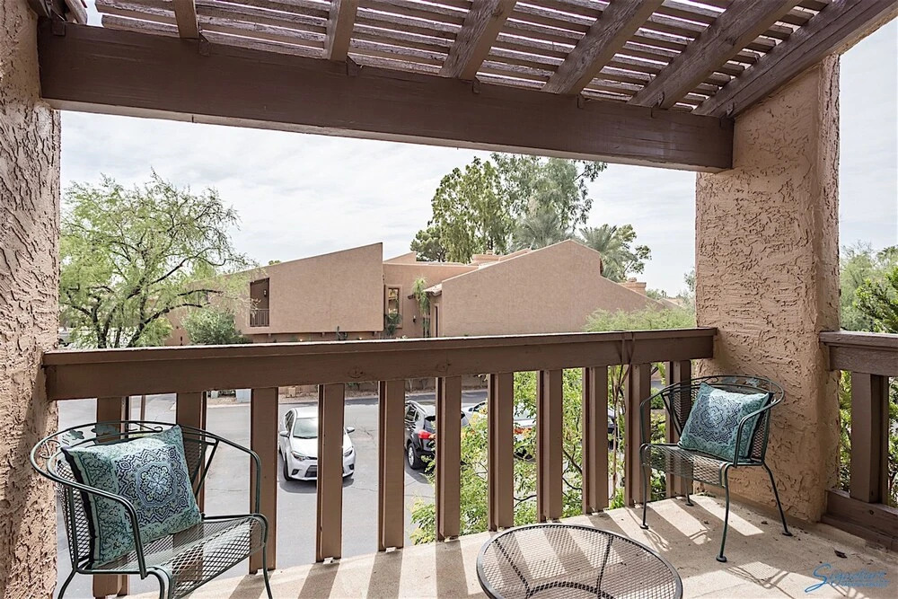 Camelback Mountain 2 BR by Casago