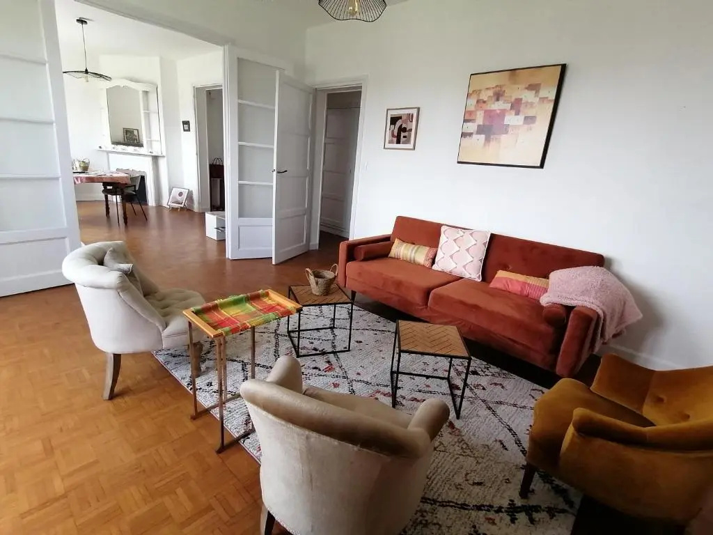 Appartement 85 m2 centre-ville entièrement rénové