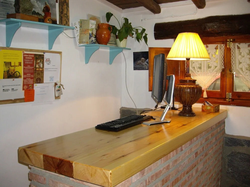 Comfy Farmhouse in Valencia de Alcántara With Pool