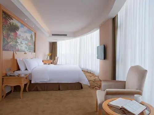 Vienna International Hotel