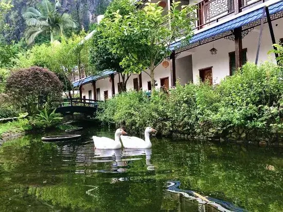 Yingxi Peak Forest Corridor Cuiying Residence