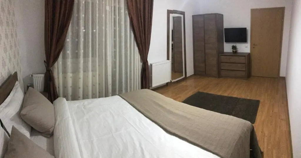 Apartament Toamnei