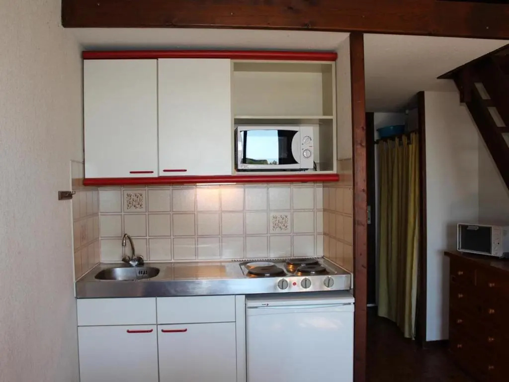 Appartement Gruissan, 2 pièces, 6 personnes - FR-1-229-57
