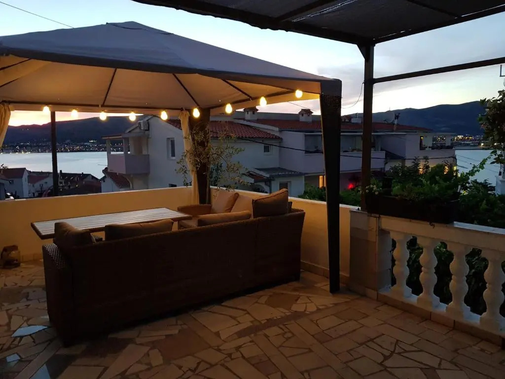 Apartments Bagaric