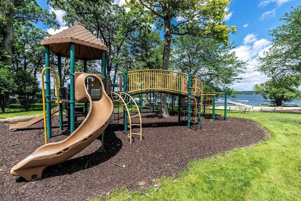 Lakeside Living at Abbey Springs - Pools & Beach