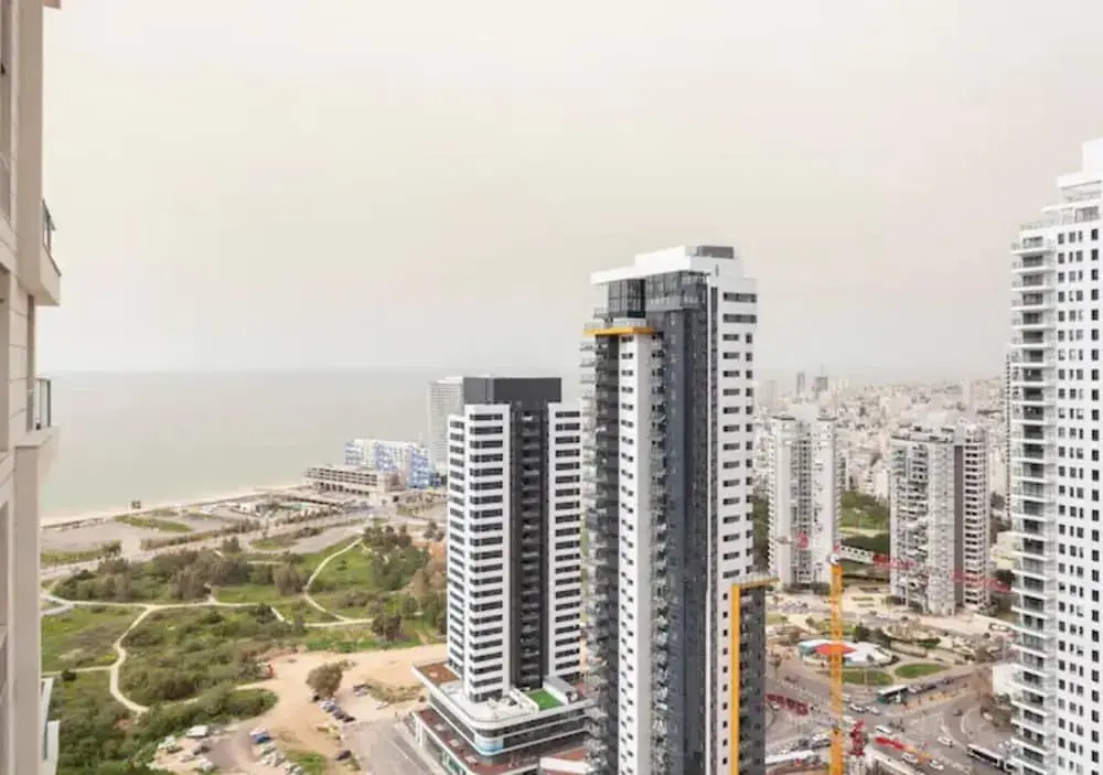Fresh 3BR APT 32 Floor See View Tower