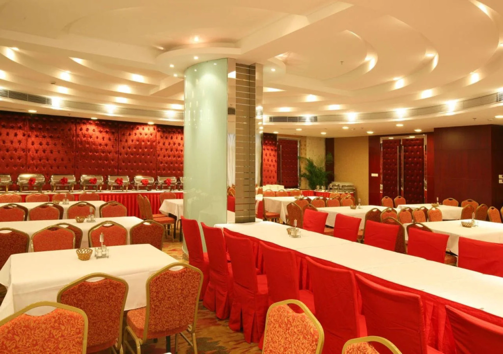 St. Rich Hotel