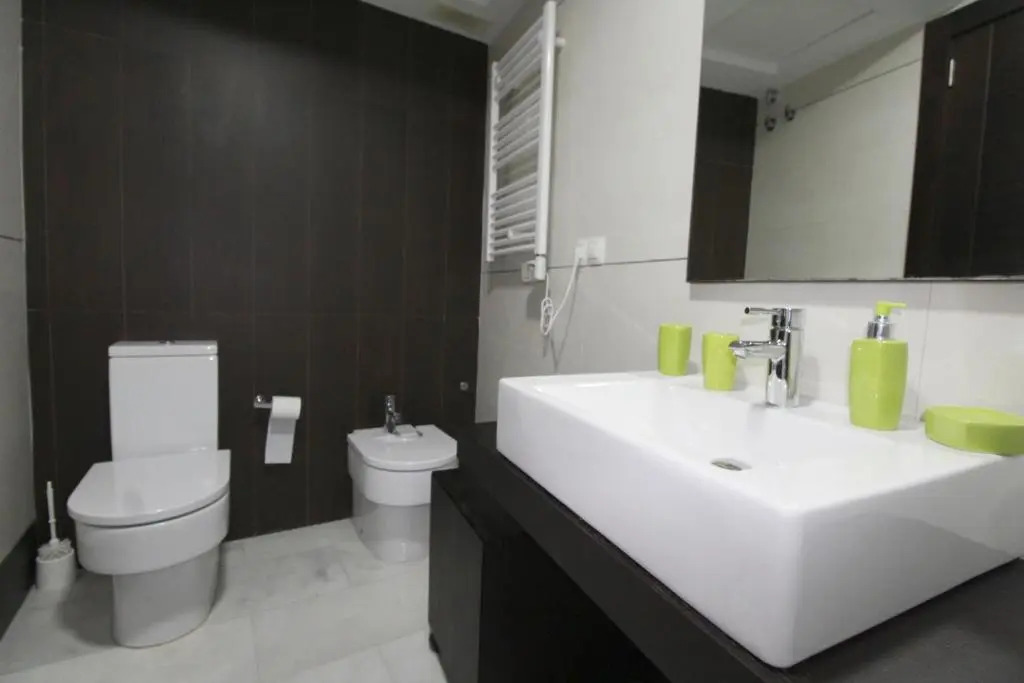 Precioso apartamento al lado de las Torres de Serrano