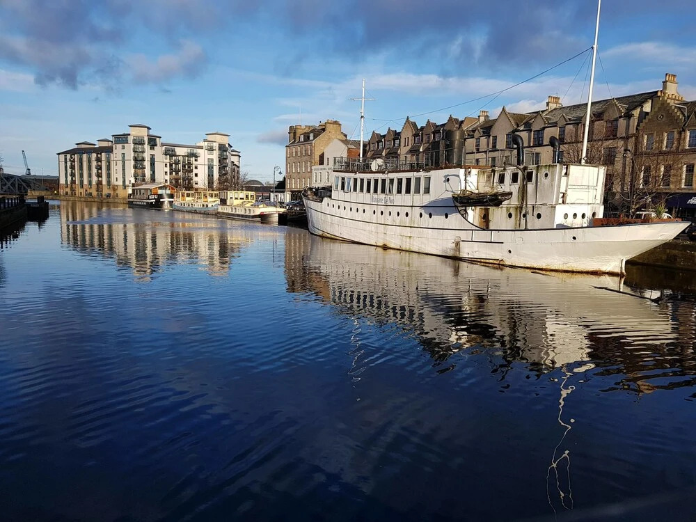 Newhaven Grand Apartment