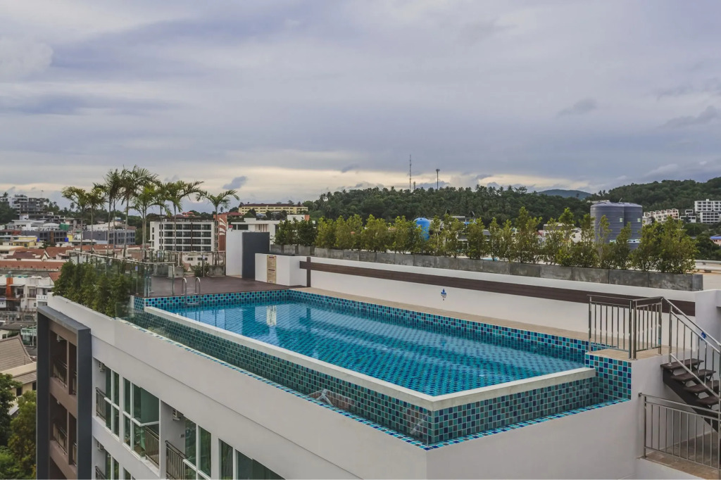 Condo in Kata in Ozone - Unit A606