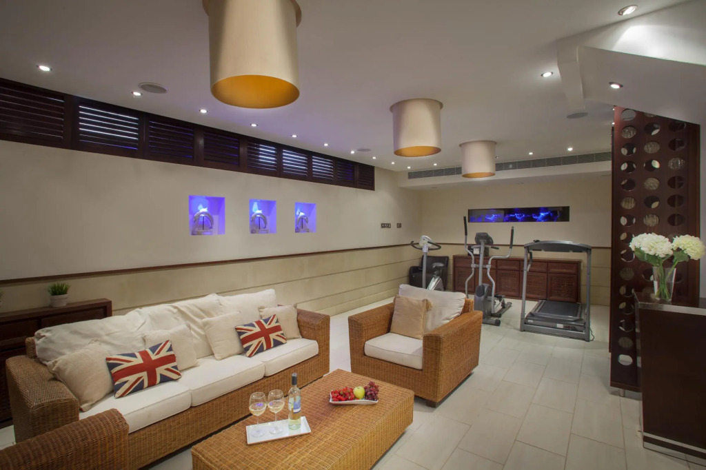 Villa Infinite Aretousa