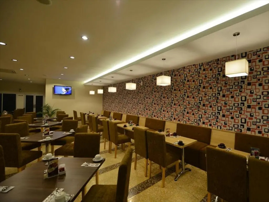 The Naripan Hotel