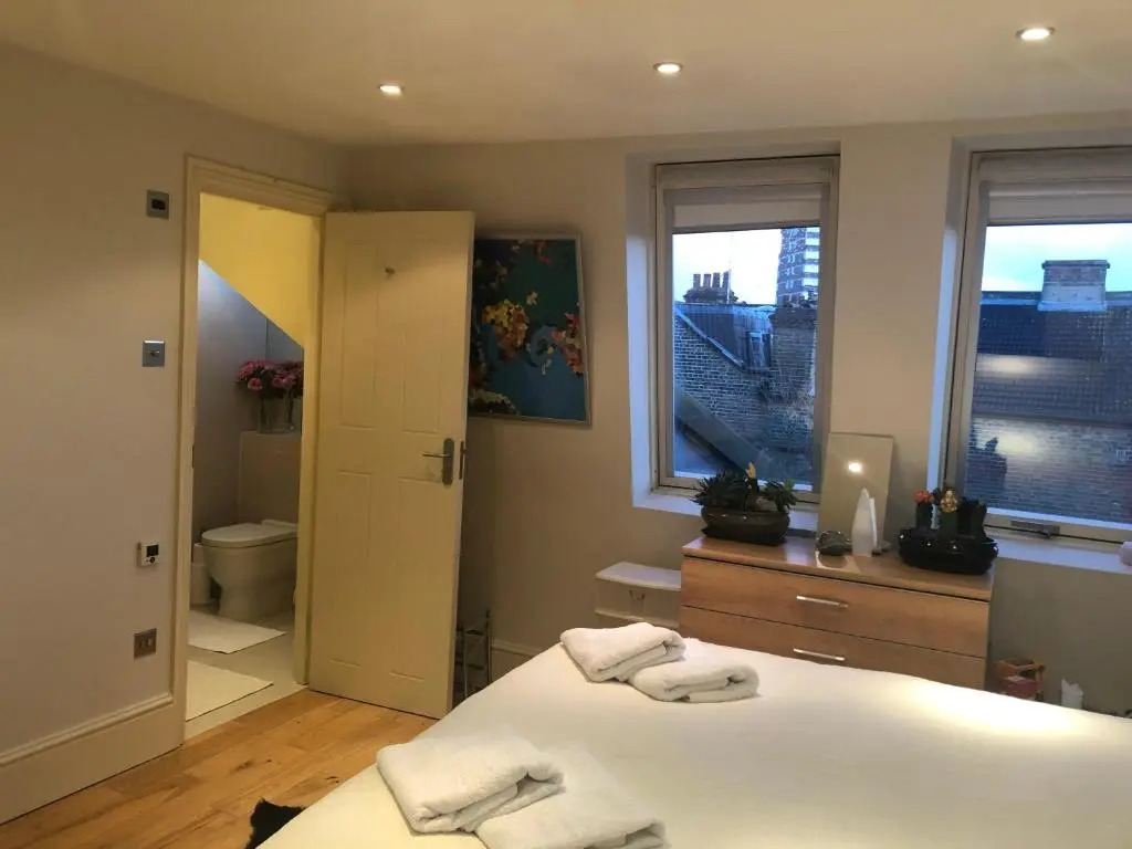 Georgiana's Guest House