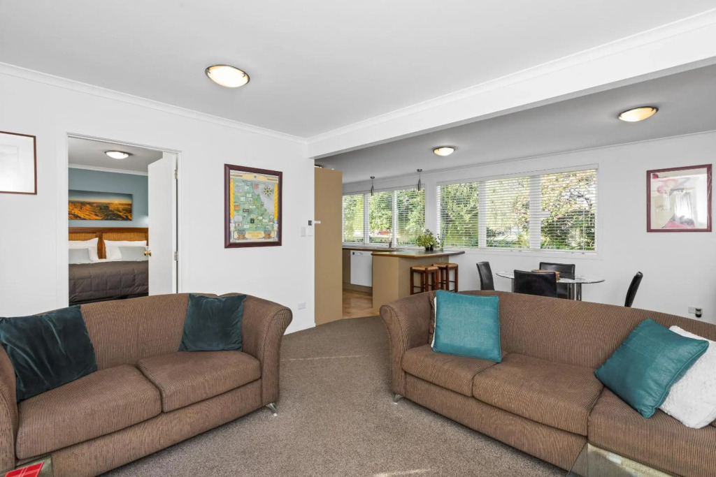 Havelock North central apartment