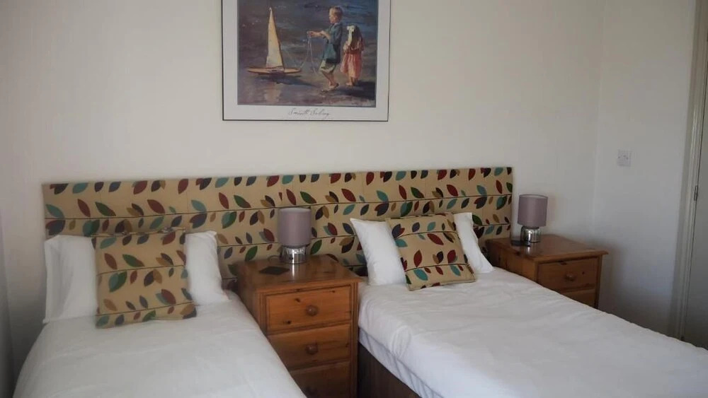 The Carlton Hotel