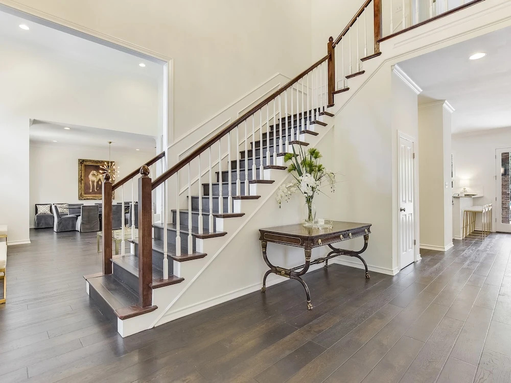 The Austin Country Club Estate - 5 Br Home