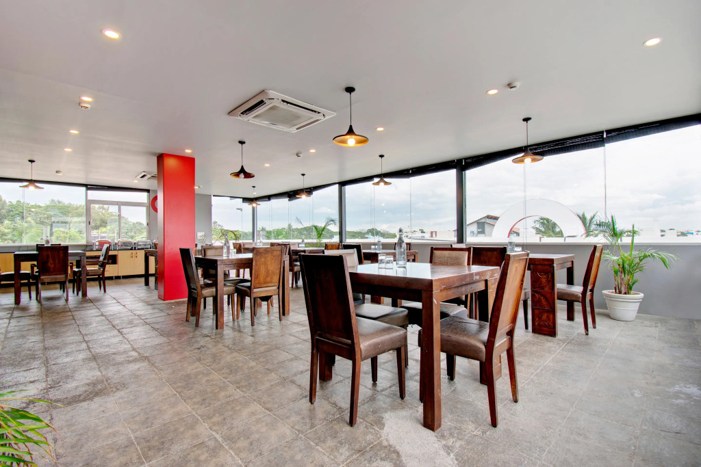 OYO Flagship 16484 Indiranagar