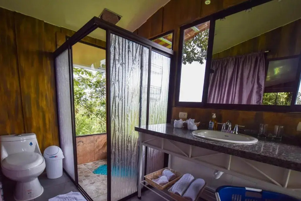 Arenal Waterfall Lodge