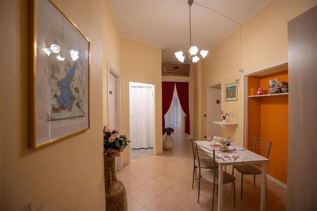 OPERA et LOVE - 200m dallArena con convenzione per Parcheggio e Colazione in pasticceria adiacente
