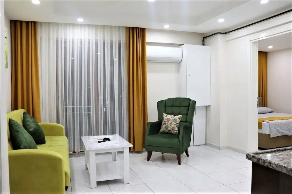 Golden Residence