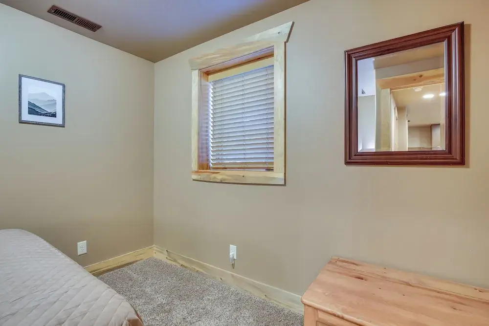 Lead Home w/ Pool Access: 3 Mi to Terry Peak Mtn!