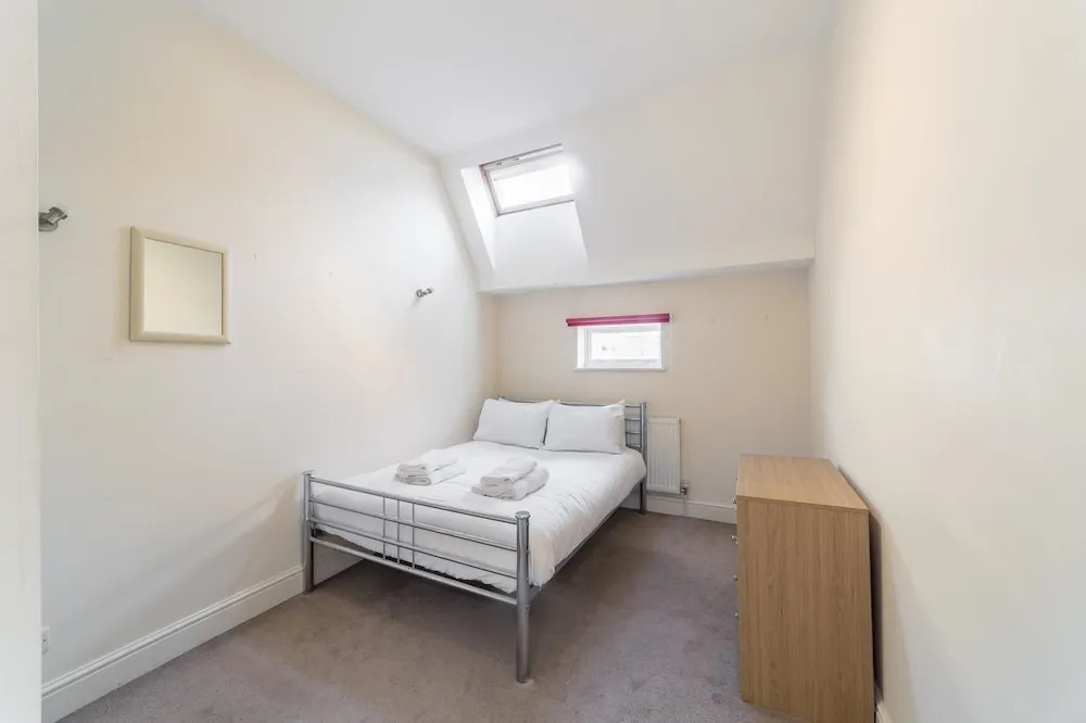 NEW Superb 2BD Flat Near Centre in Bermondsey
