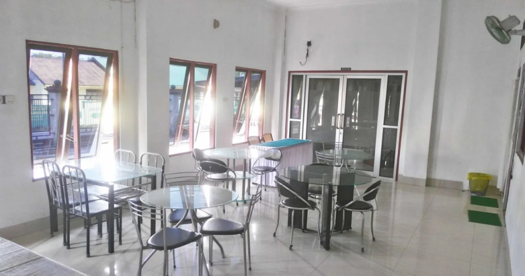 Avicenna Hotel