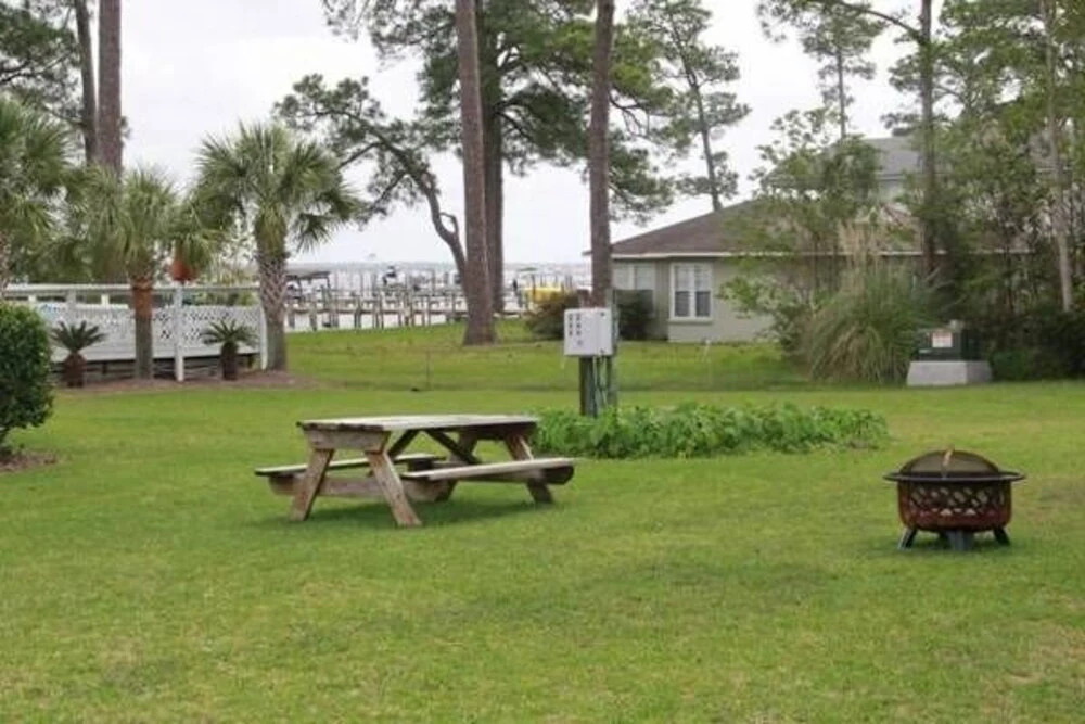 Wolf Bay Villas