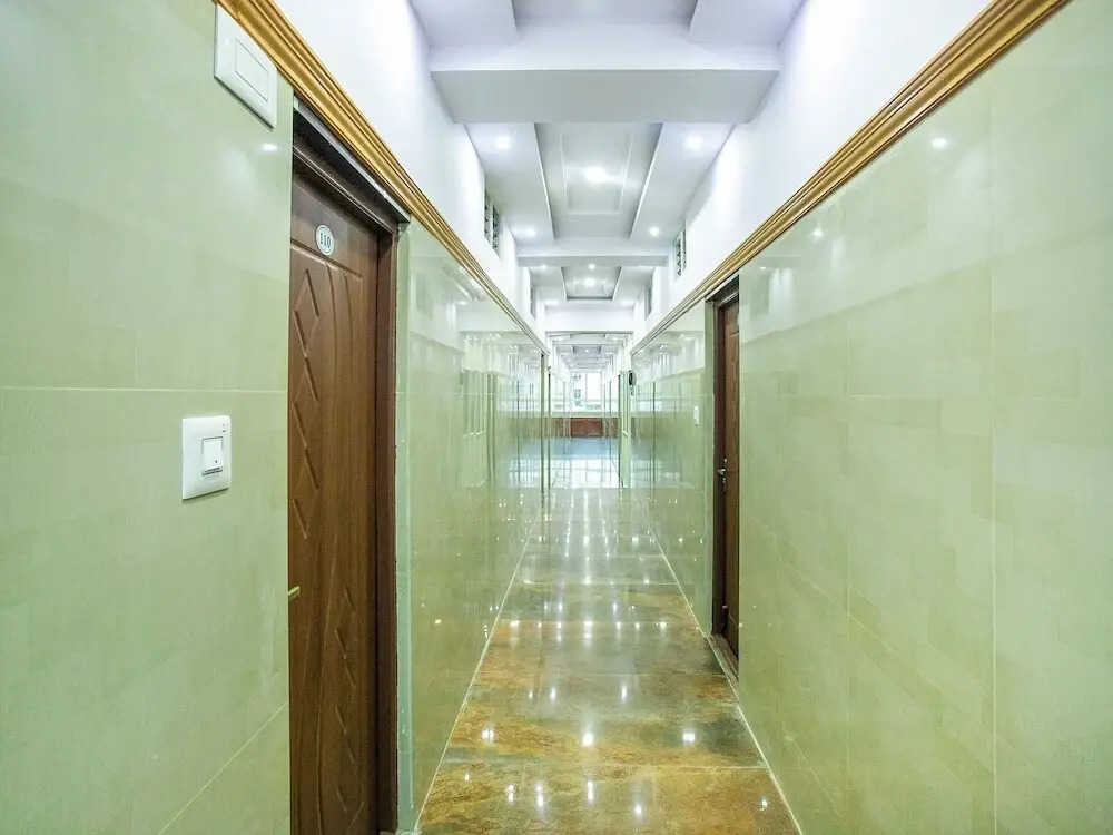 Rg Residency By OYO Rooms