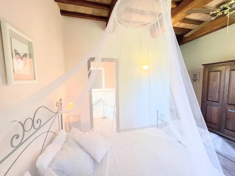 Todi By The Pool/10 Guests-exclusive Pool/walk To Todi 5 Kms/restaurant 0.5 Kms