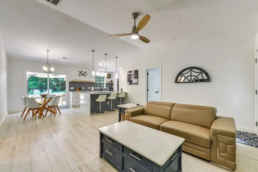 Mooresville Retreat w/ Patio, 1 Mi to Lake Norman!