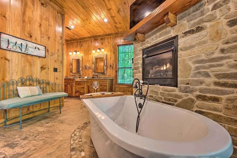 Catcha Fallin Star - 2 Bedroom Suites & Fire Pit