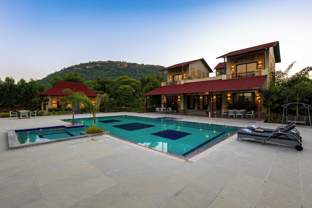Alaya Stays Aravale Farm 4BHK Petfrndly