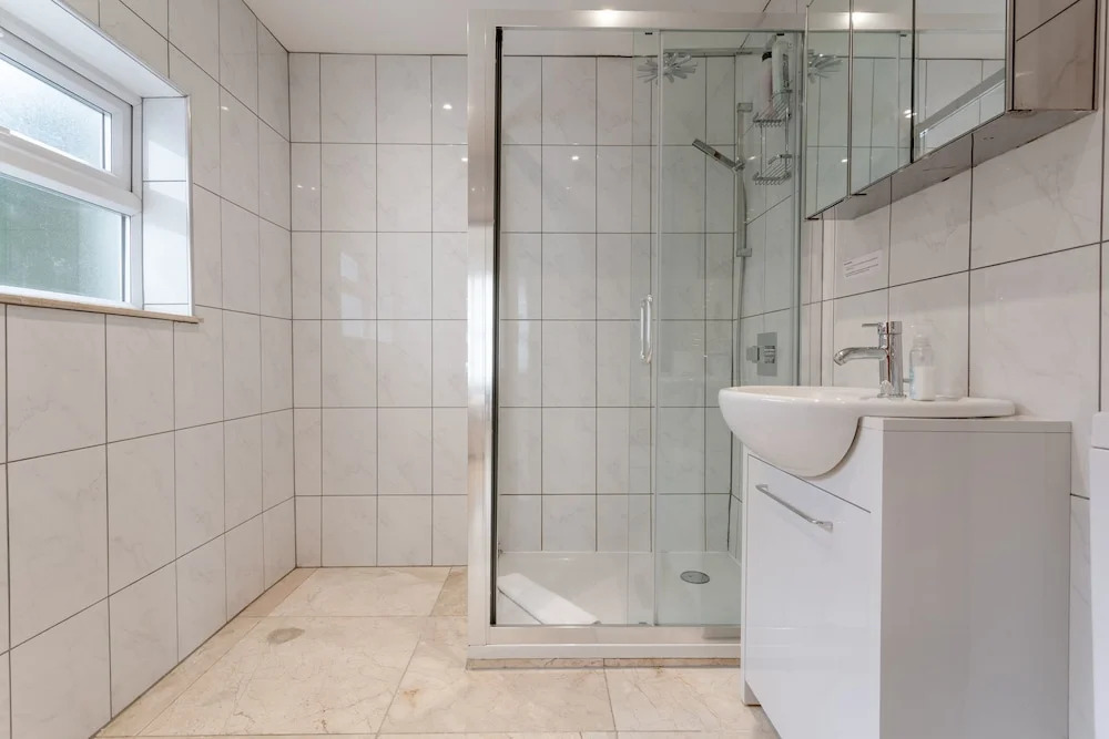 Bright 1 Bedroom Flat in Battersea