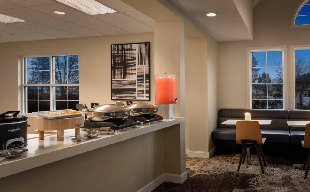 Residence Inn by Marriott West Springfield