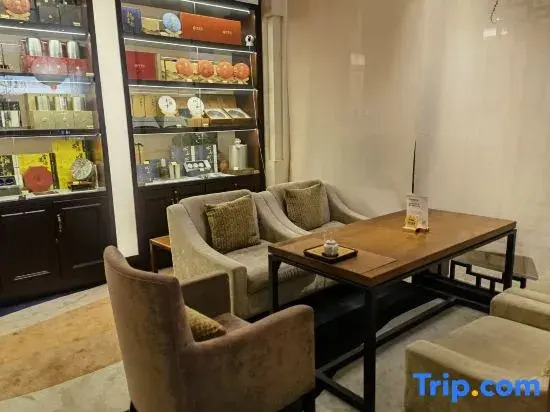 Jiuzhou Tongqu Hotel