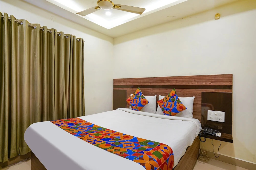 Fabhotel Raj Vihar Residency