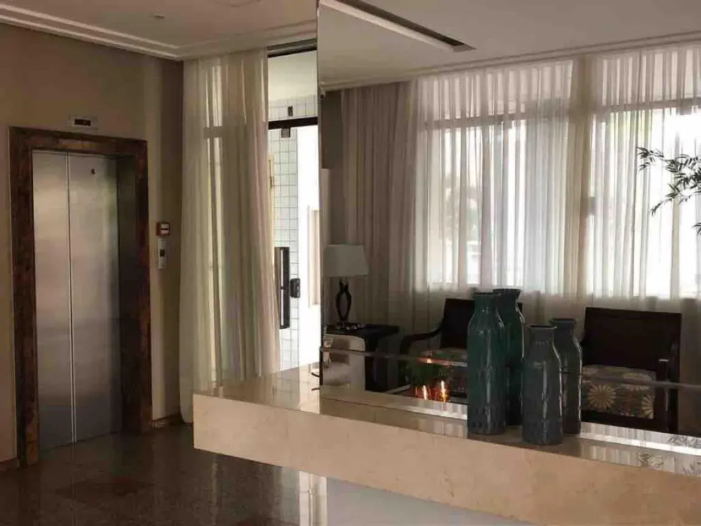 Apartamento de Luxo com 3 Suites em Bairro Nobre