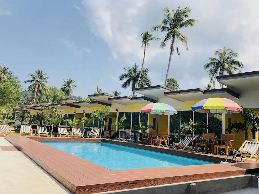 Koh Chang Havana Pool Villa